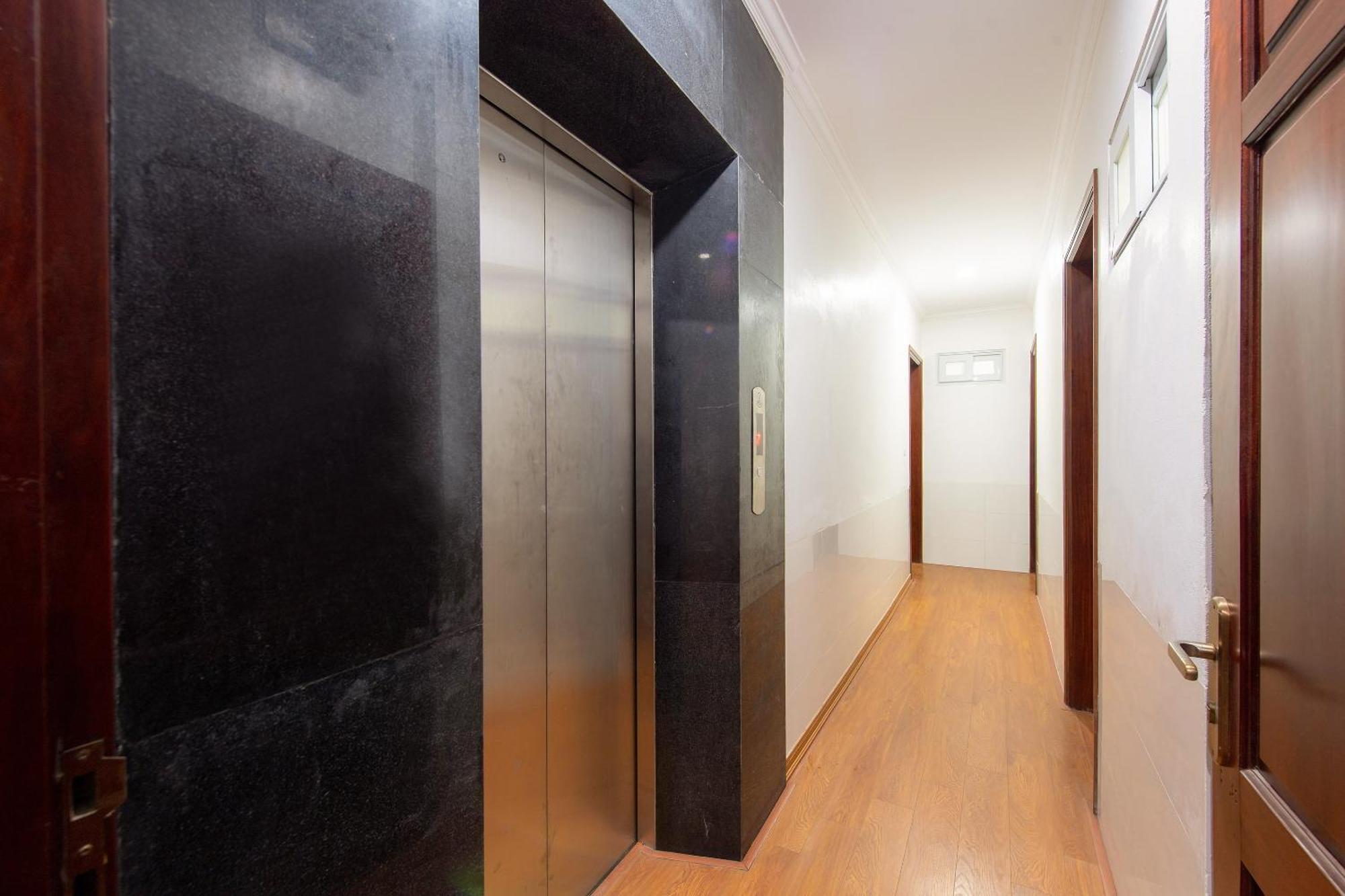 Super Oyo Capital O 387 Bach Duong Hotel Hanoi Dış mekan fotoğraf